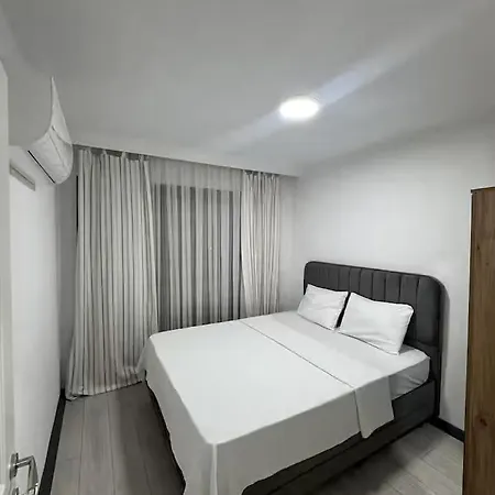 Lägenhetshotell Maia 4*