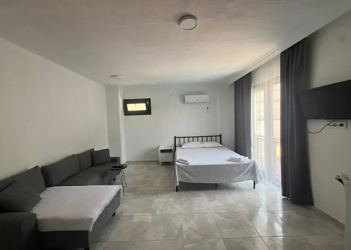 Maia Aparthotel Çeşme
